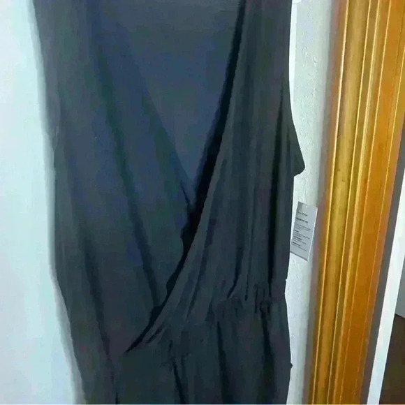 Old Navy Active Jumpsuit Sleeveless Wm Large Gray 4 Way Stretch Athleisure NWT - Picture 3 of 10